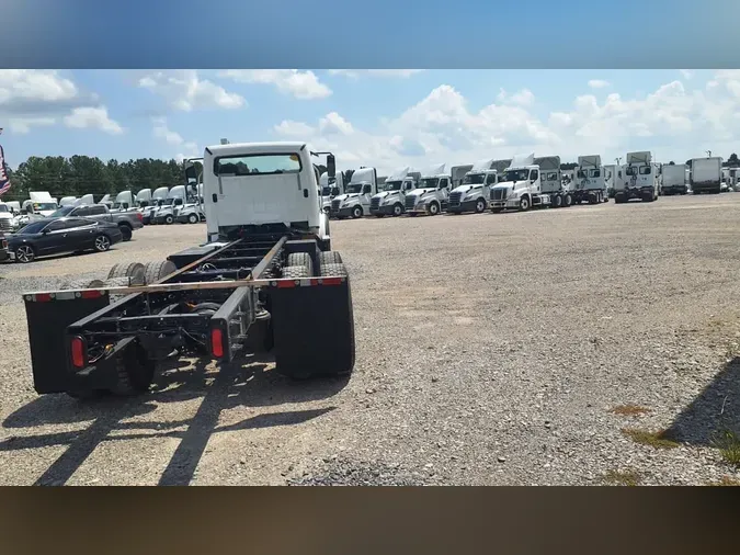 2020 FREIGHTLINER/MERCEDES M2 112