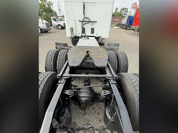 2023 Peterbilt 579