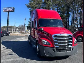 2021 FREIGHTLINER CASCADIA 126