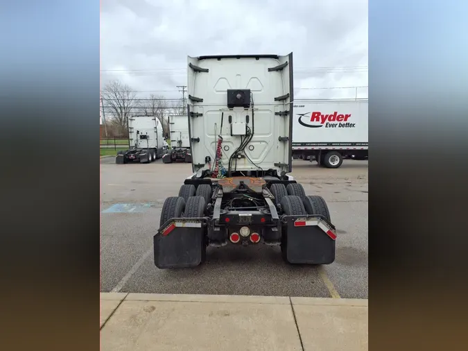 2019 FREIGHTLINER/MERCEDES CASCADIA 125