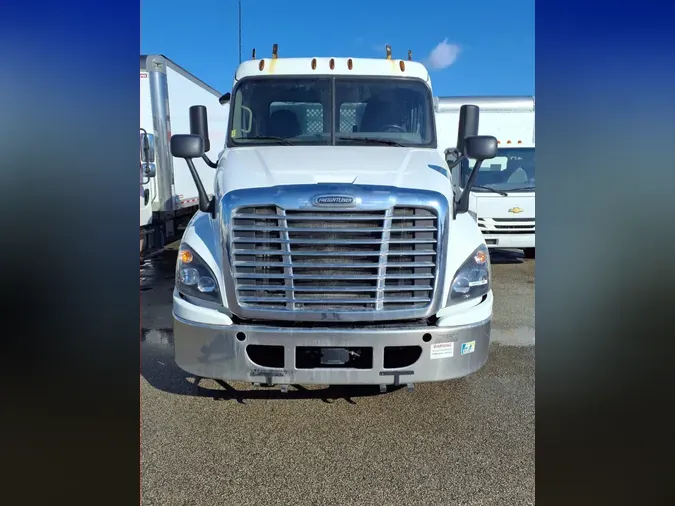 2019 FREIGHTLINER/MERCEDES CASCADIA 1258a0fcddee735be7e189ae59fe3fbf20f