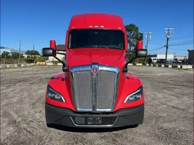 2022 Kenworth T680