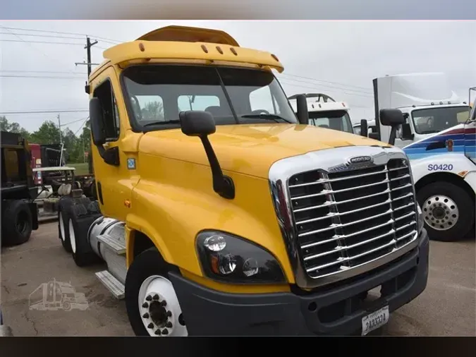 2017 FREIGHTLINER CASCADIA 125