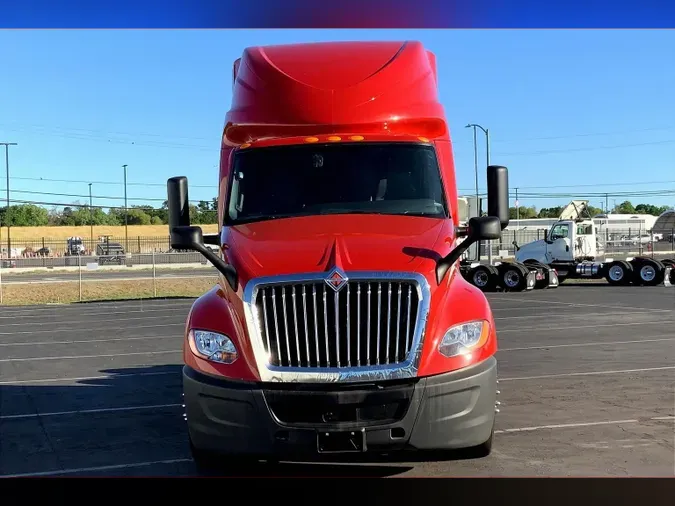 2023 INT LT625 6X4