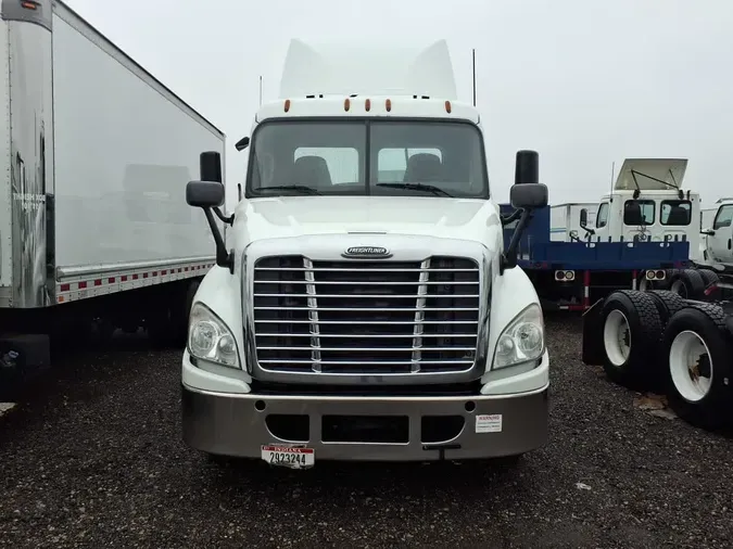2019 FREIGHTLINER/MERCEDES CASCADIA 1258a132e7a1d45d4d5eb1bcd7210e62ee2