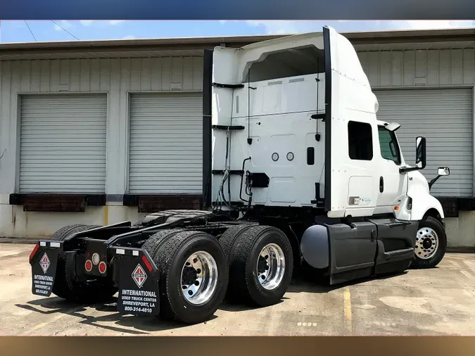 2022 INT LT625 6x4