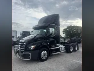 2023 FREIGHTLINER CASCADIA 116