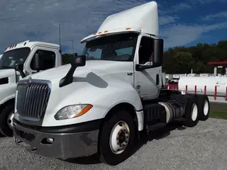 2019 NAVISTAR INTERNATIONAL LT625 DAYCAB T/A