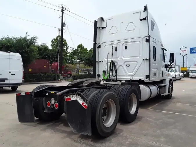 2018 FREIGHTLINER CASCADIA 125