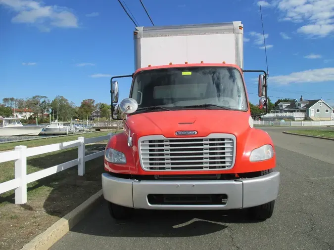 2018 FREIGHTLINER M2