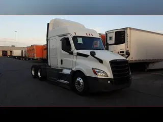 2021 Freightliner Cascadia 126