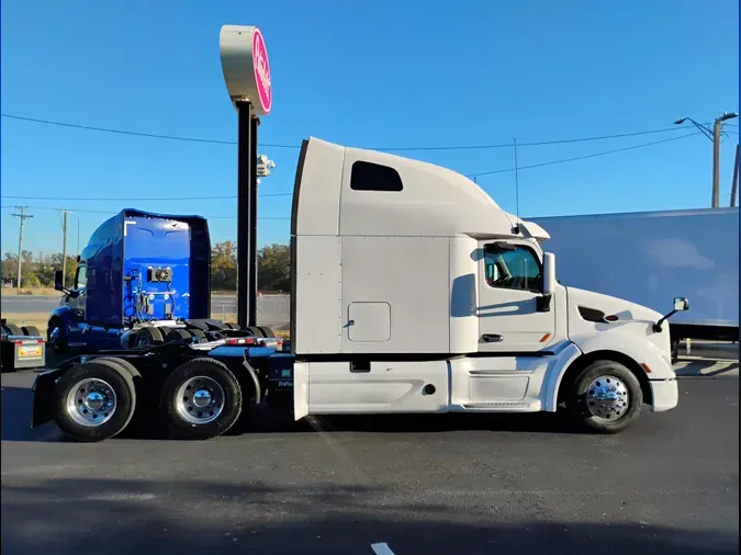 2022 Peterbilt 5798a29e56bb04988a2804932e876bee580