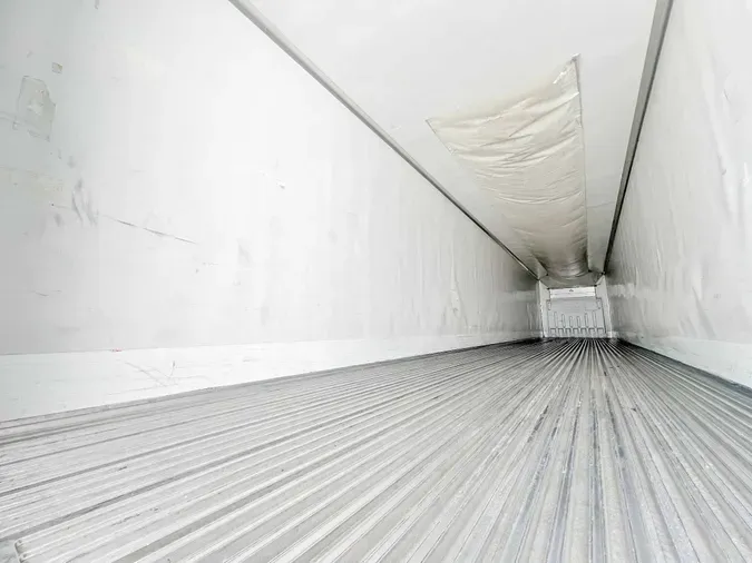 2018 UTILITY VS2RA8a2af0df207d728706ea8d644dfa7d8d