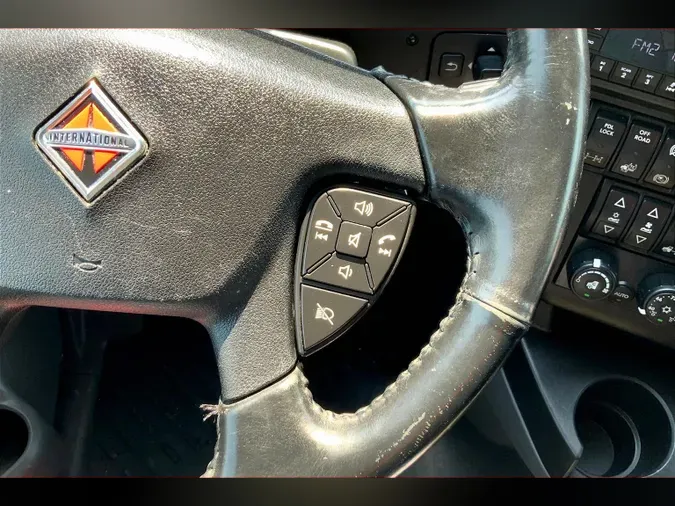 2021 INT LT625 6x4