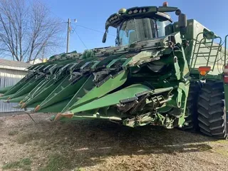 2019 John Deere 712FC