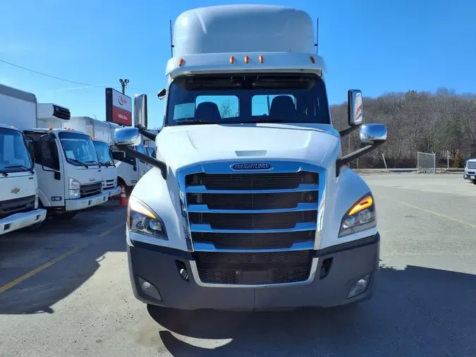 2020 FREIGHTLINER/MERCEDES NEW CASCADIA PX12664