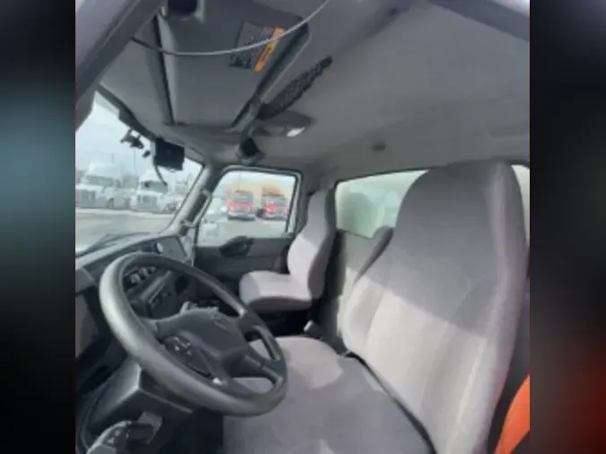 2020 NAVISTAR INTERNATIONAL MV607 (4X2)