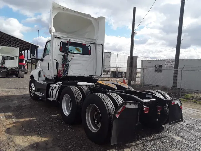 2018 NAVISTAR INTERNATIONAL LT625 DAYCAB T/A