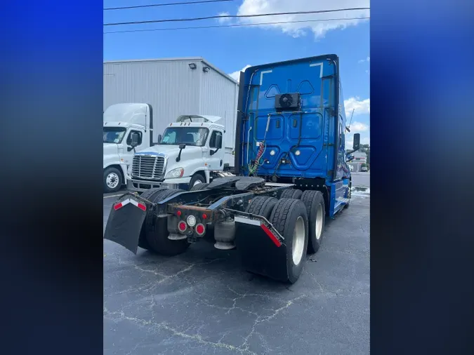 2019 FREIGHTLINER/MERCEDES NEW CASCADIA PX12664