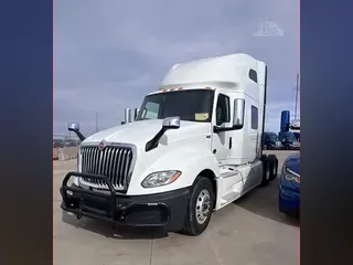 2022 INTERNATIONAL LT