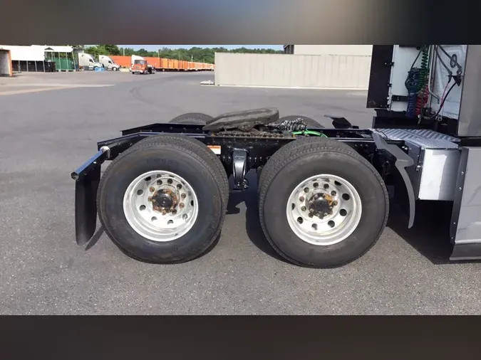2022 Freightliner Cascadia 126