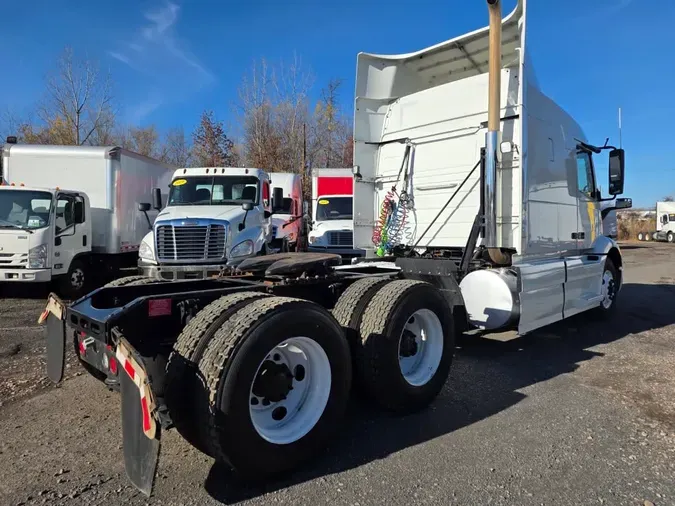 2020 VOLVO VNR64T-6408a42a377bf7f48778b8d6ff671664ad9