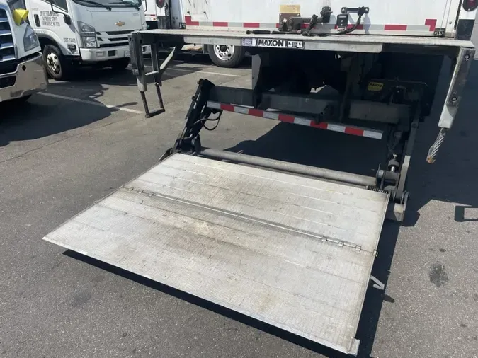2021 FREIGHTLINER/MERCEDES M2 106
