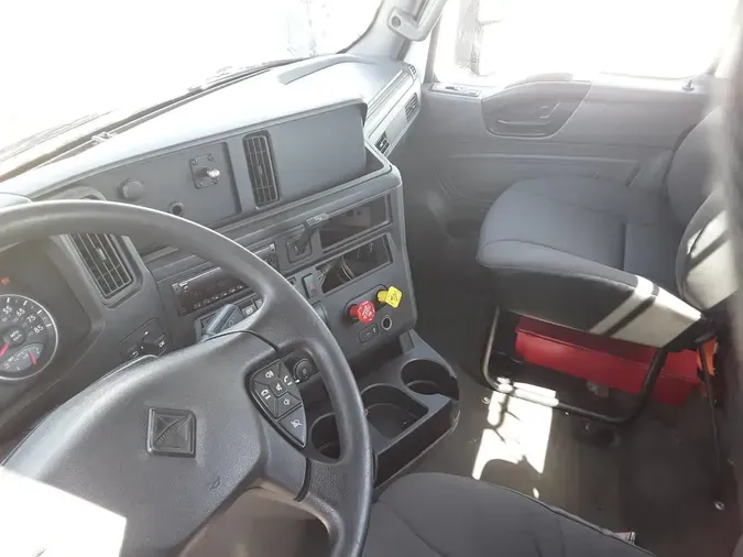 2018 NAVISTAR INTERNATIONAL LT625 DAYCAB T/A