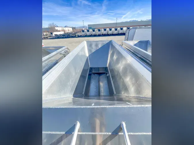 2025 TRAVIS AEROLITE8a4e1b63fda551c5610d65c44c4b3cf5