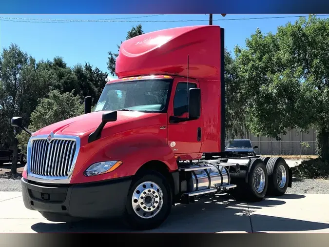 2020 INT LT625 6x48a4f4bcef26d05733fb8968e1630a3f8