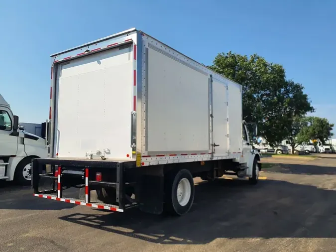 2019 FREIGHTLINER M2 106