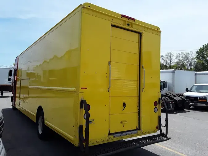 2016 FRTLR CUSTOM CHASSIS CORP MT55