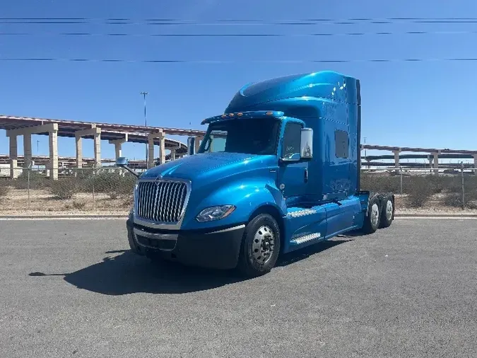 2019 International LT625