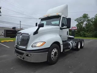 2019 NAVISTAR INTERNATIONAL LT625 DAYCAB T/A