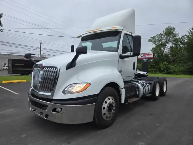 2019 NAVISTAR INTERNATIONAL LT625 DAYCAB T/A8a59c671fdd7d93b19c1a63b0c97eda6
