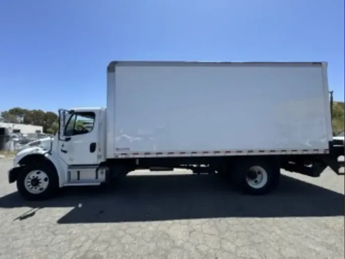 2016 FREIGHTLINER M2 106