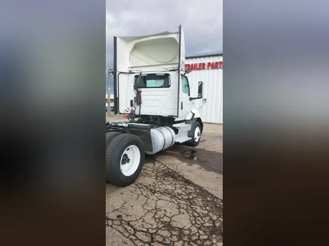 2019 International RH613