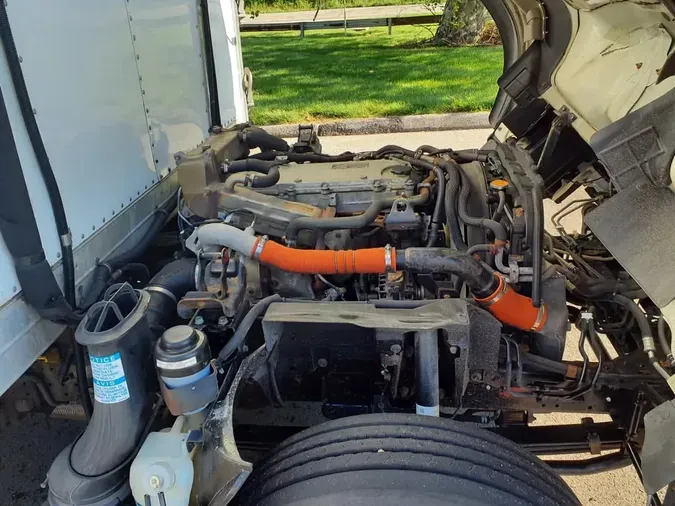 2018 ISUZU NPR