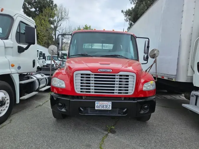 2018 FREIGHTLINER/MERCEDES M2 106