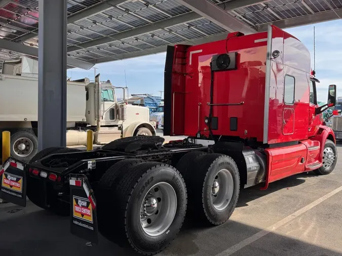 2021 Peterbilt 579