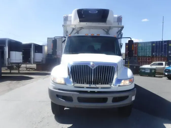 2019 NAVISTAR INTERNATIONAL 4300