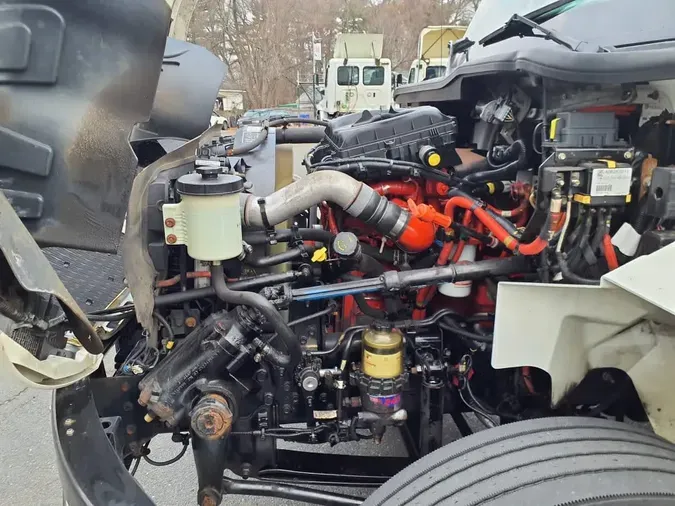 2023 NAVISTAR INTERNATIONAL MV607 (4X2)