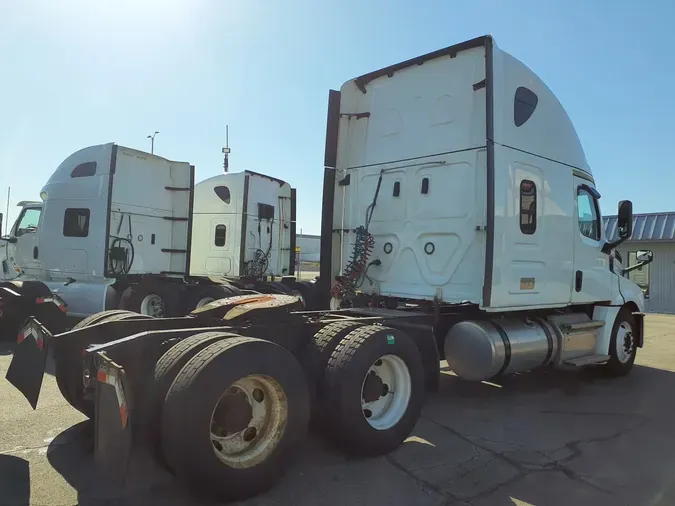2020 FREIGHTLINER/MERCEDES NEW CASCADIA PX126648a6dada2fad1449d8f353a8cfc0e1540