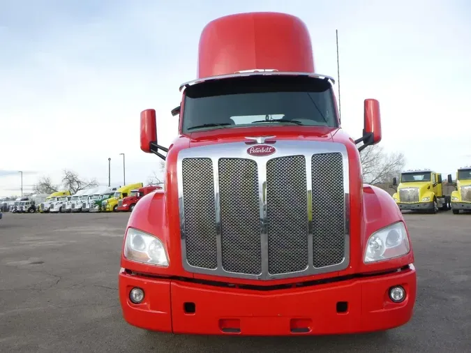 2020 Peterbilt 579