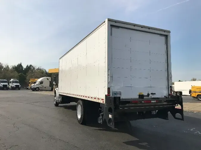 2018 Freightliner M2