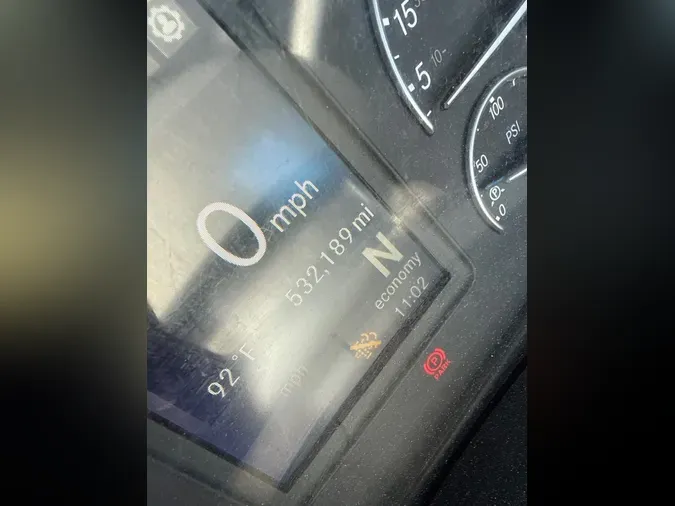 2019 FREIGHTLINER/MERCEDES NEW CASCADIA 116