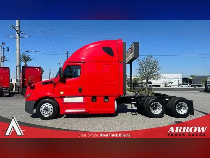 2022 FREIGHTLINER CA126