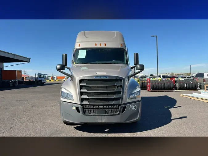 2024 Freightliner Cascadia 126