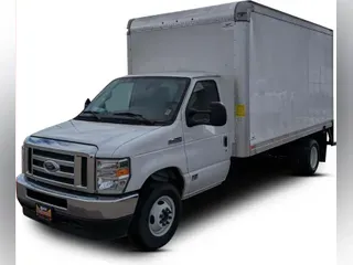 2023 Ford E-450