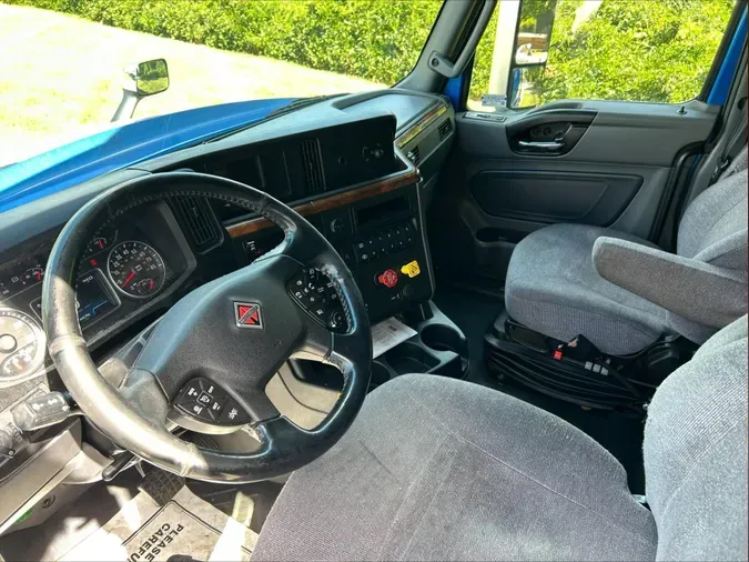 2020 International LT625